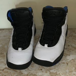 Slightly worn youth Jordan’s